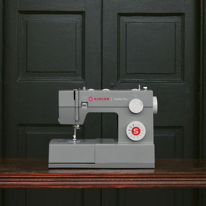 Máquina De Coser Facilita Pro 4411 SINGER®