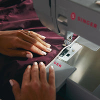 Máquina De Coser Facilita Pro 4423 SINGER®