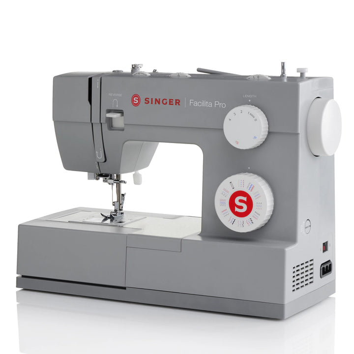 Máquina De Coser Facilita Pro 4452 + Mesa De Extensión SINGER®