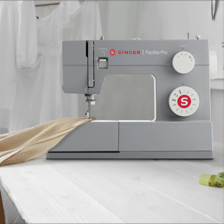 Máquina De Coser Facilita Pro 4411 SINGER®