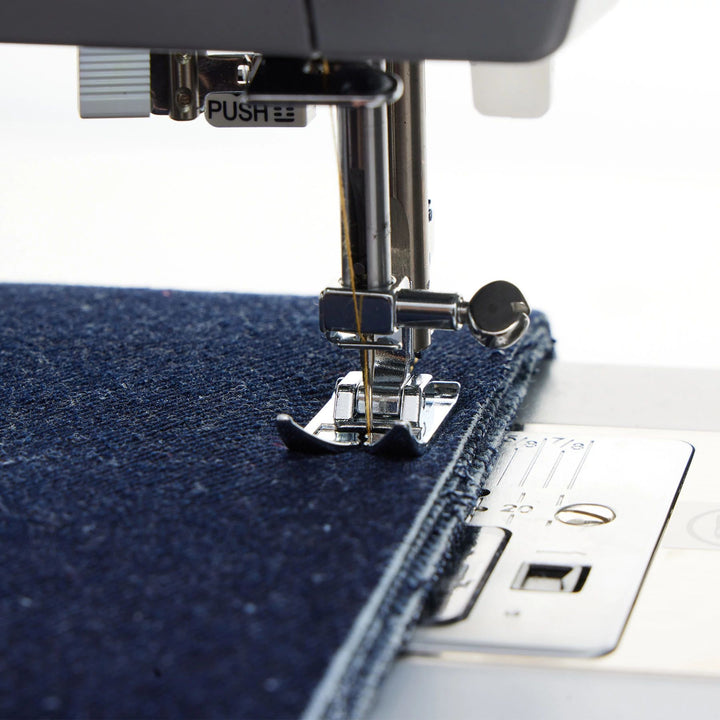 Facilita Pro 4423 Sewing Machine + SINGER® Extension Table