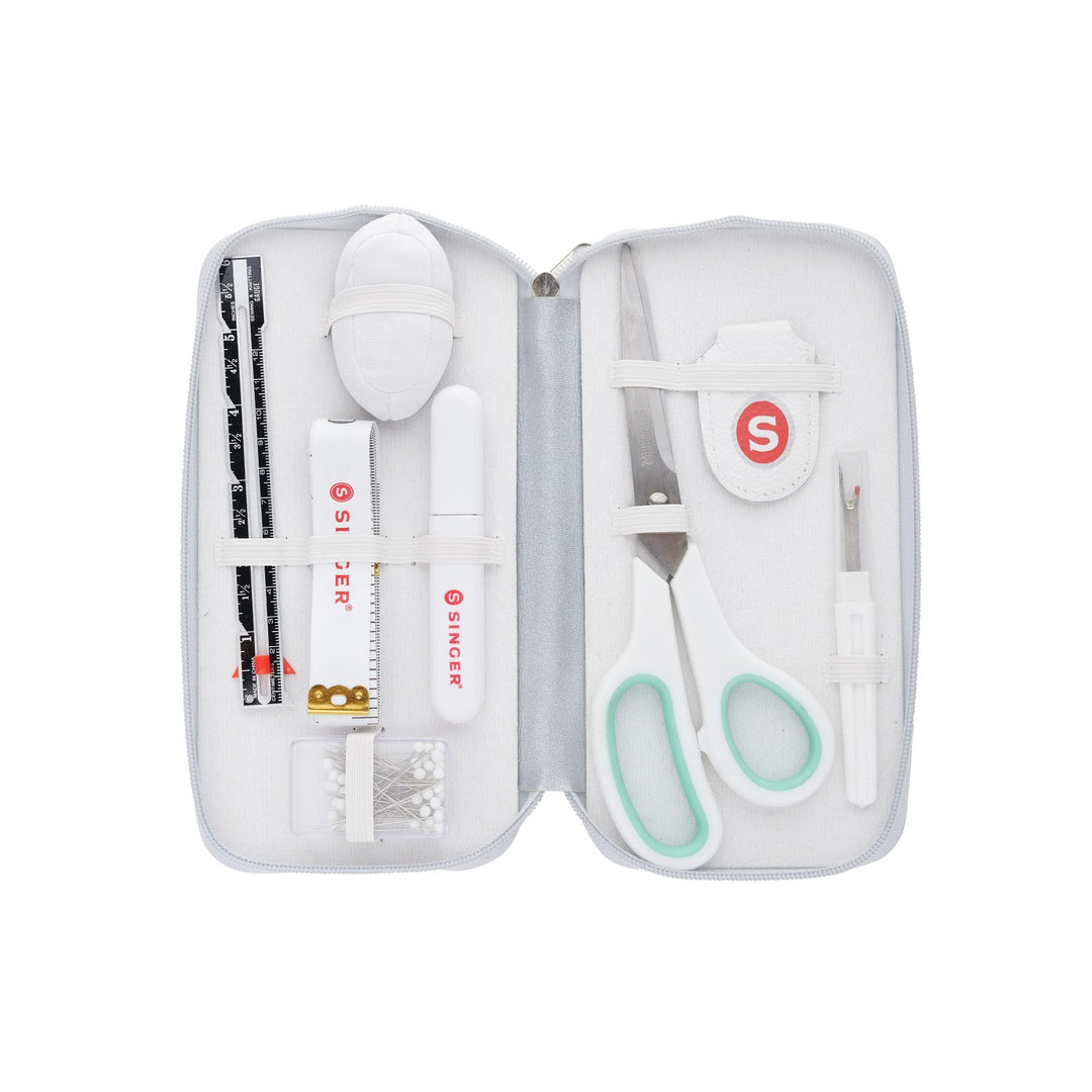 Premium Sewing Kit SINGER®
