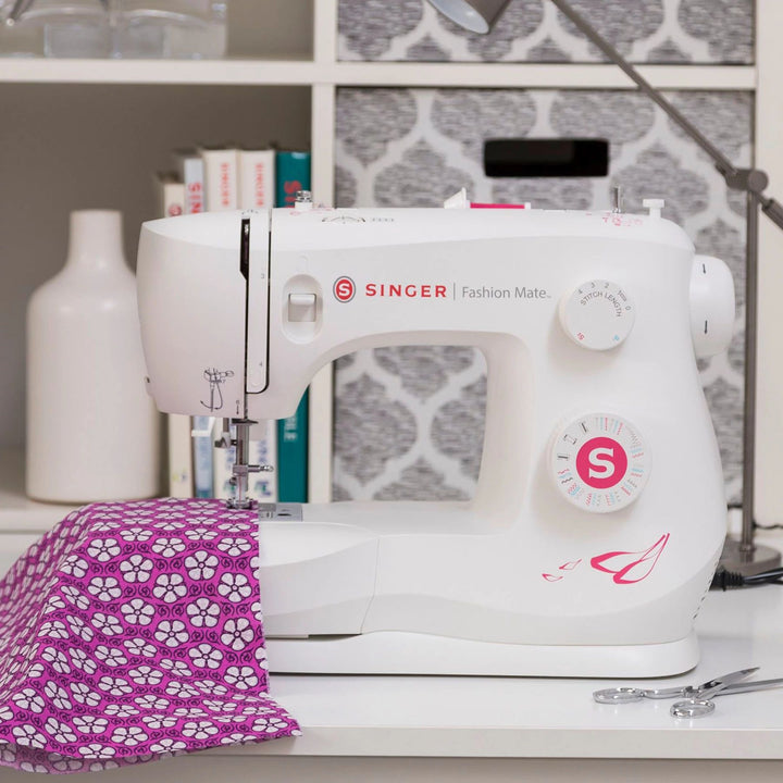 Fashion Mate™ 3333 SINGER® Fashion Mate™ Sewing Machine